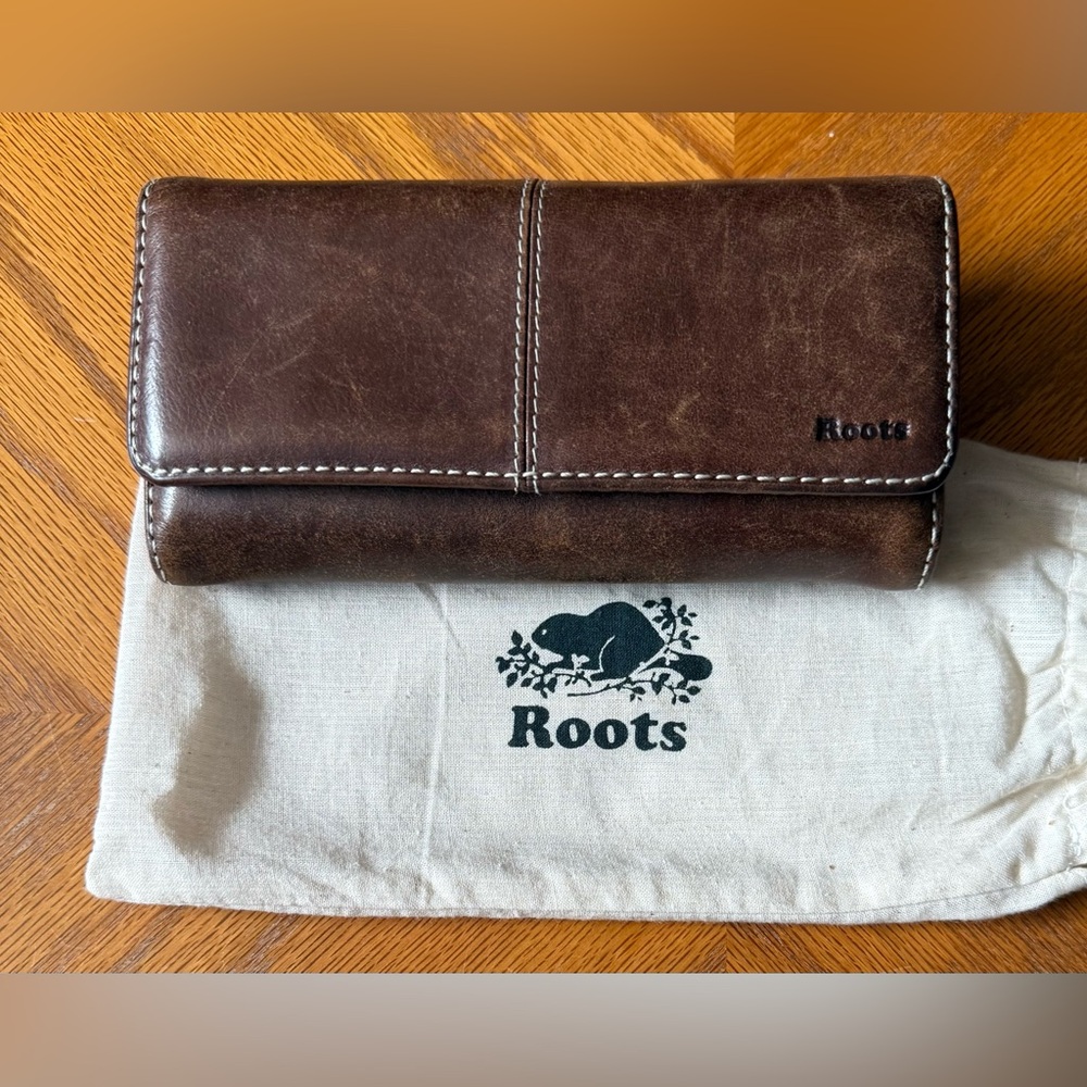 Roots Vintage Tribe Dark Brown Leather Wallet